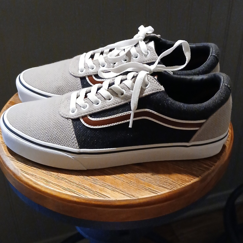 NWOB Vans - Picture 2 of 7